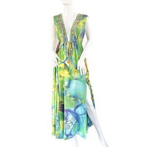 𝅺SHAHIDA Parides V-Neck Long Maxi in Green With Pockets Size M/L